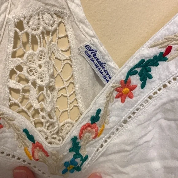 Tank top - Picture 2 of 3